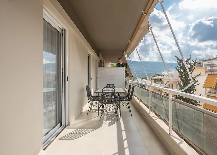 Luxury Living 3Br With Balcony